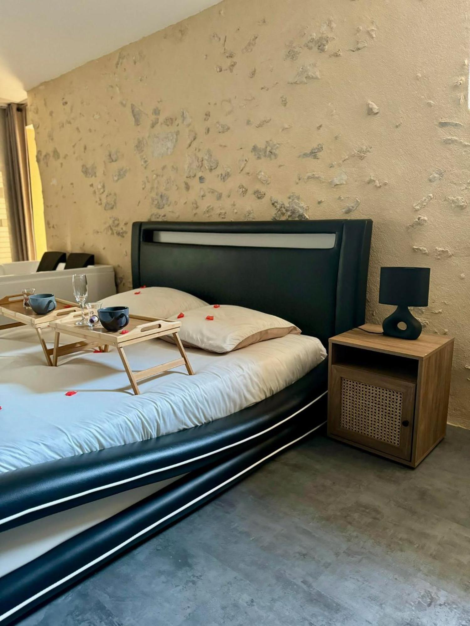 Love Queen Spa Detente Blois Exterior photo